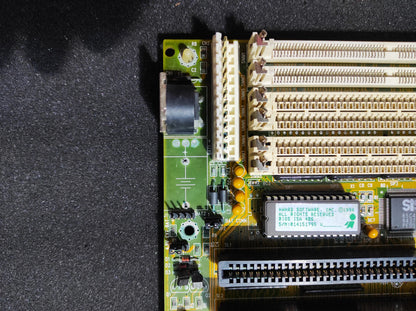 MiTAC Socket 2 486 AT ISA VLB Vintage Retro Motherboard SiS 85C471/407