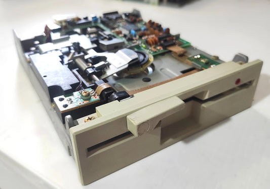 Mitsubishi MF504C-315M 1.2MB 5.25’’ Vintage Retro Internal Floppy Disk Drive