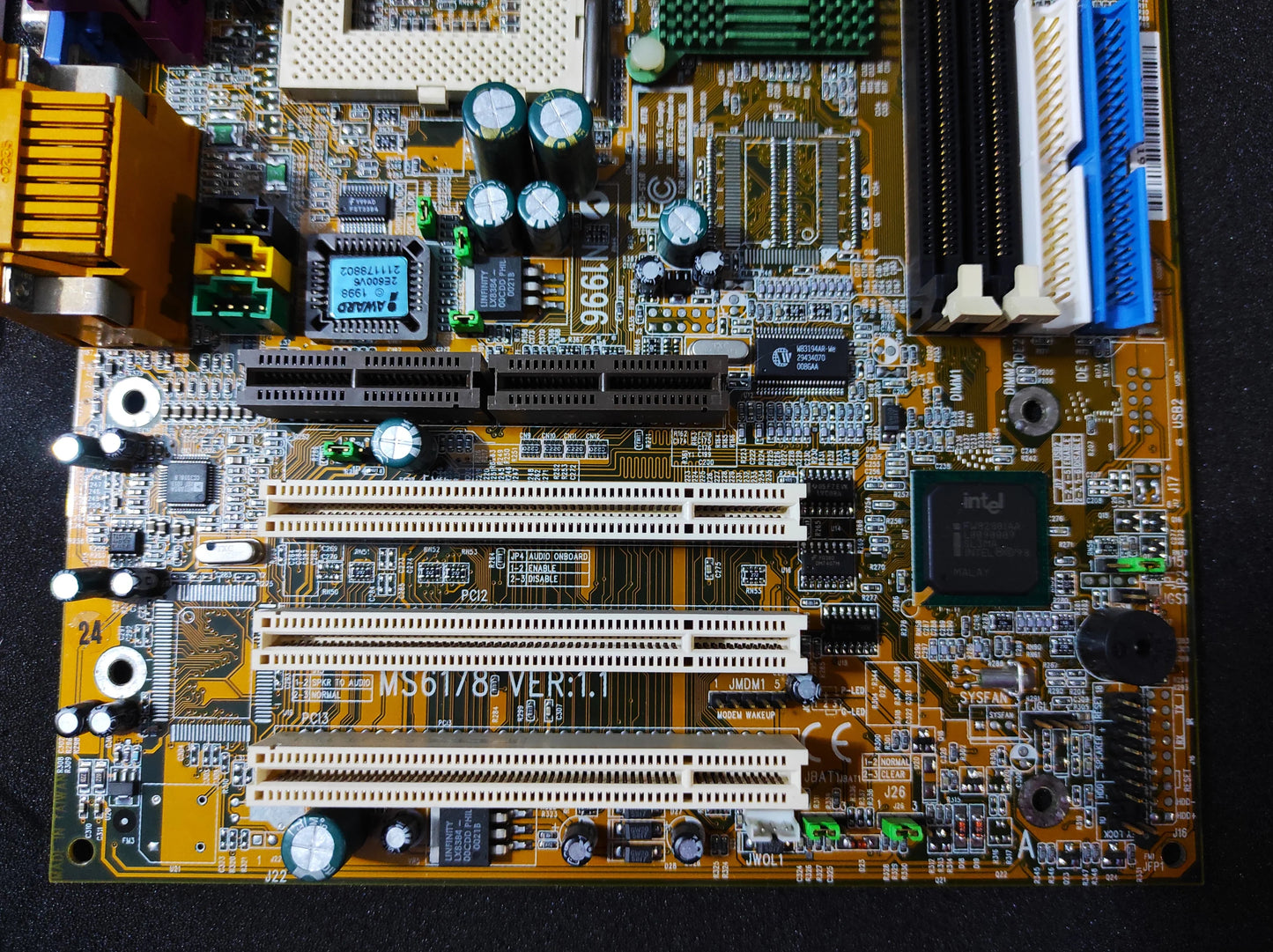 MSI MS-6178 Socket 370 mATX Vintage Retro Motherboard PCI Intel 810 Chipset
