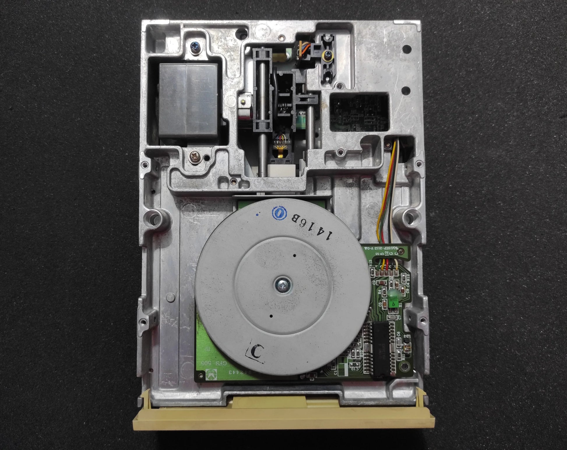 NEC FD1157C 1.2MB 5.25’’ Vintage Retro Internal Floppy Disk Drive
