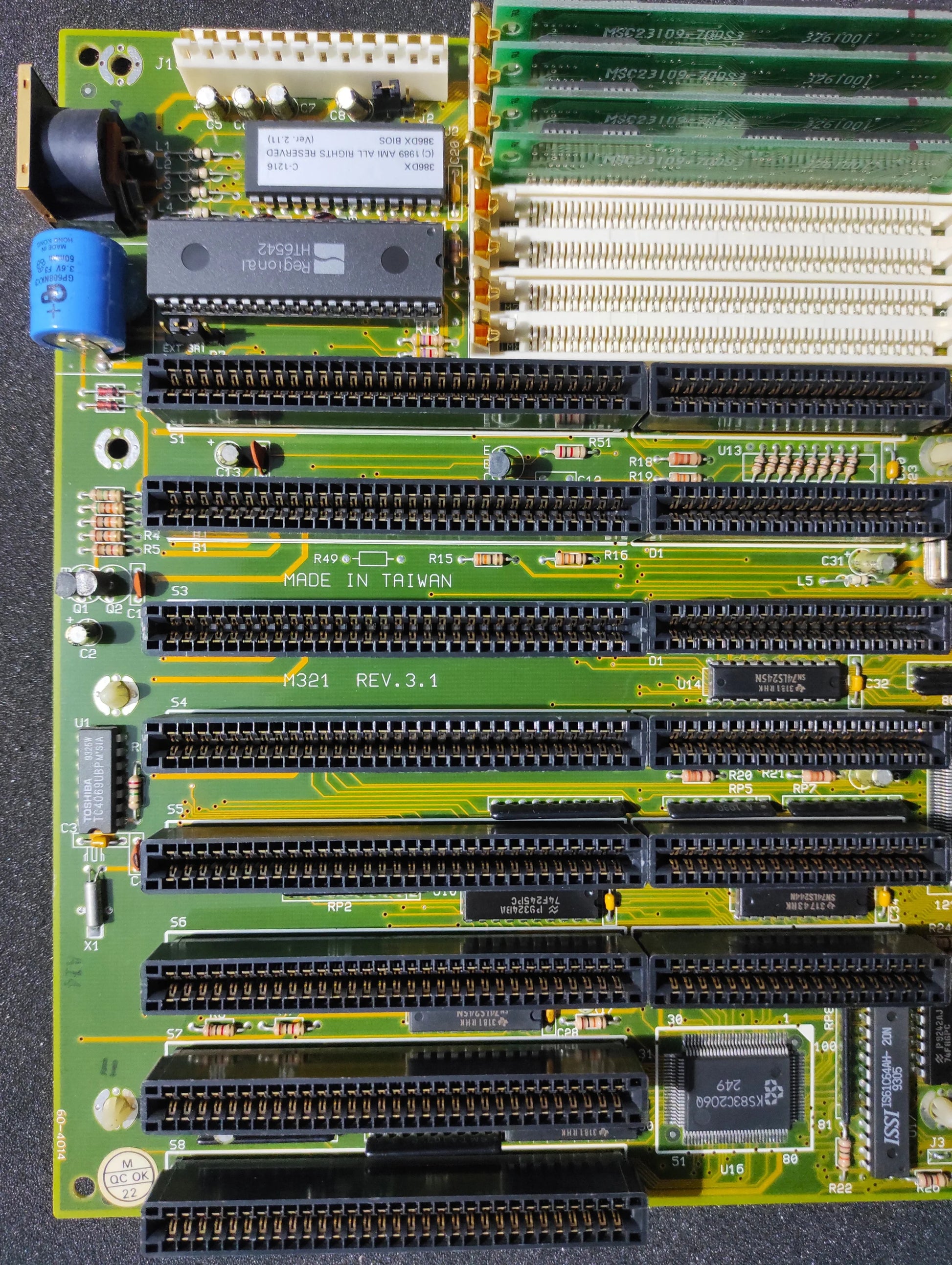 PCChips M321 Rev. 3.1 386 AT Vintage Retro Motherboard with ULSI Math ISA CHIP 5 + 6 Chipset