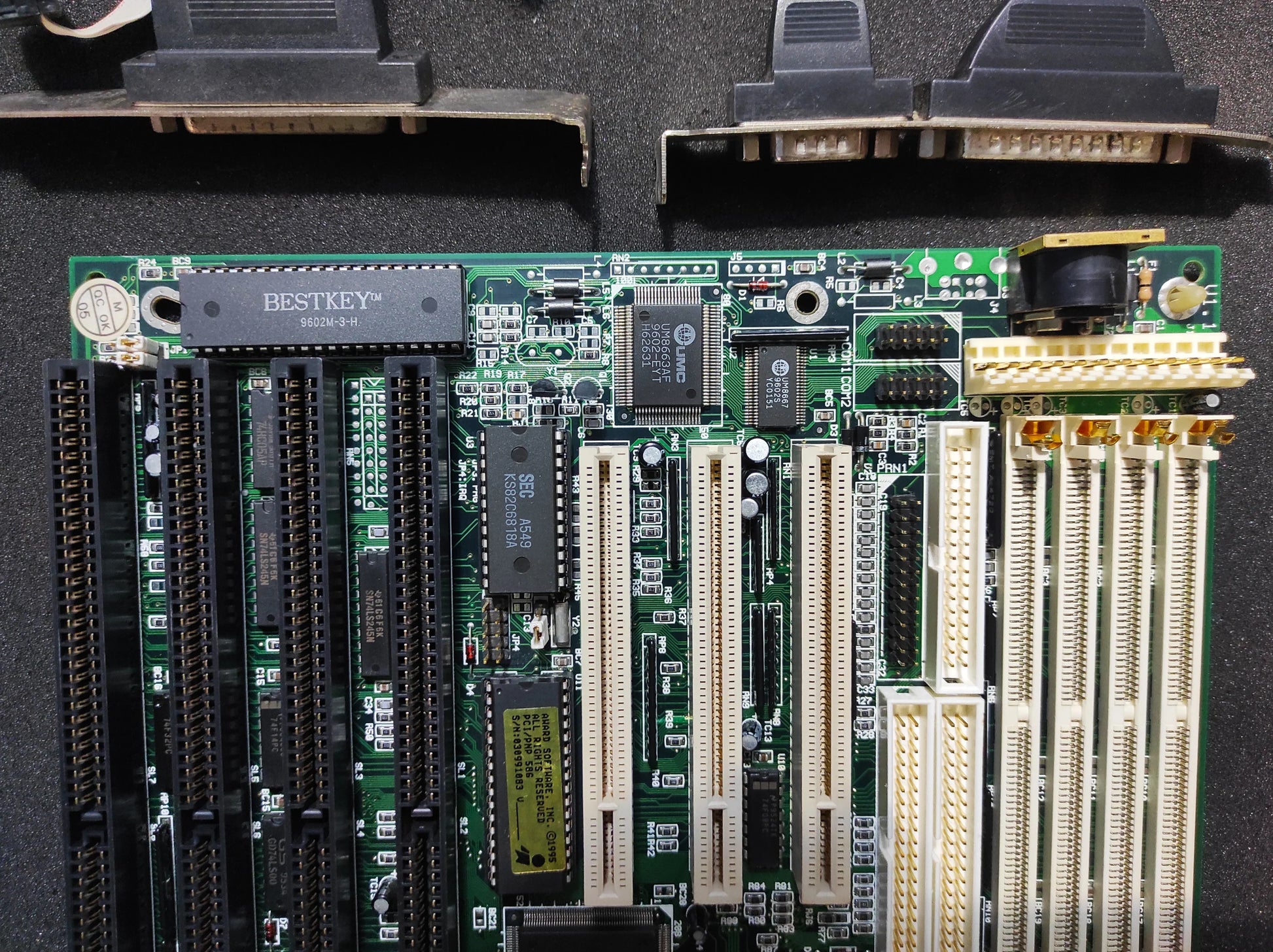 PCChips M507 Socket 7 AT Vintage Retro Motherboard ISA PCI Intel 430FX Chipset
