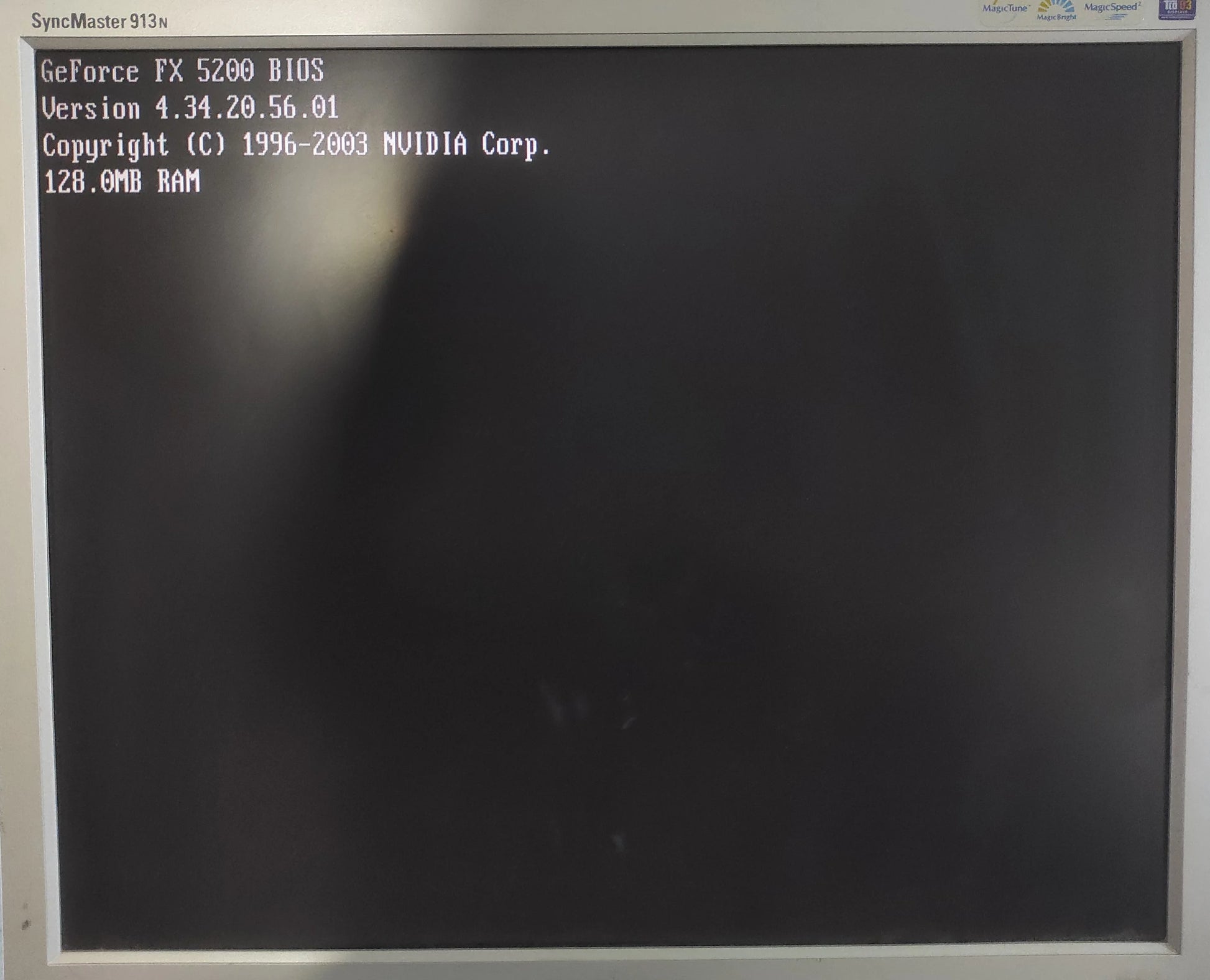 PixelView Nvidia GeForce FX 5200 AGP 128MB VGA DVI Graphics Card MVGA-NVG34AM