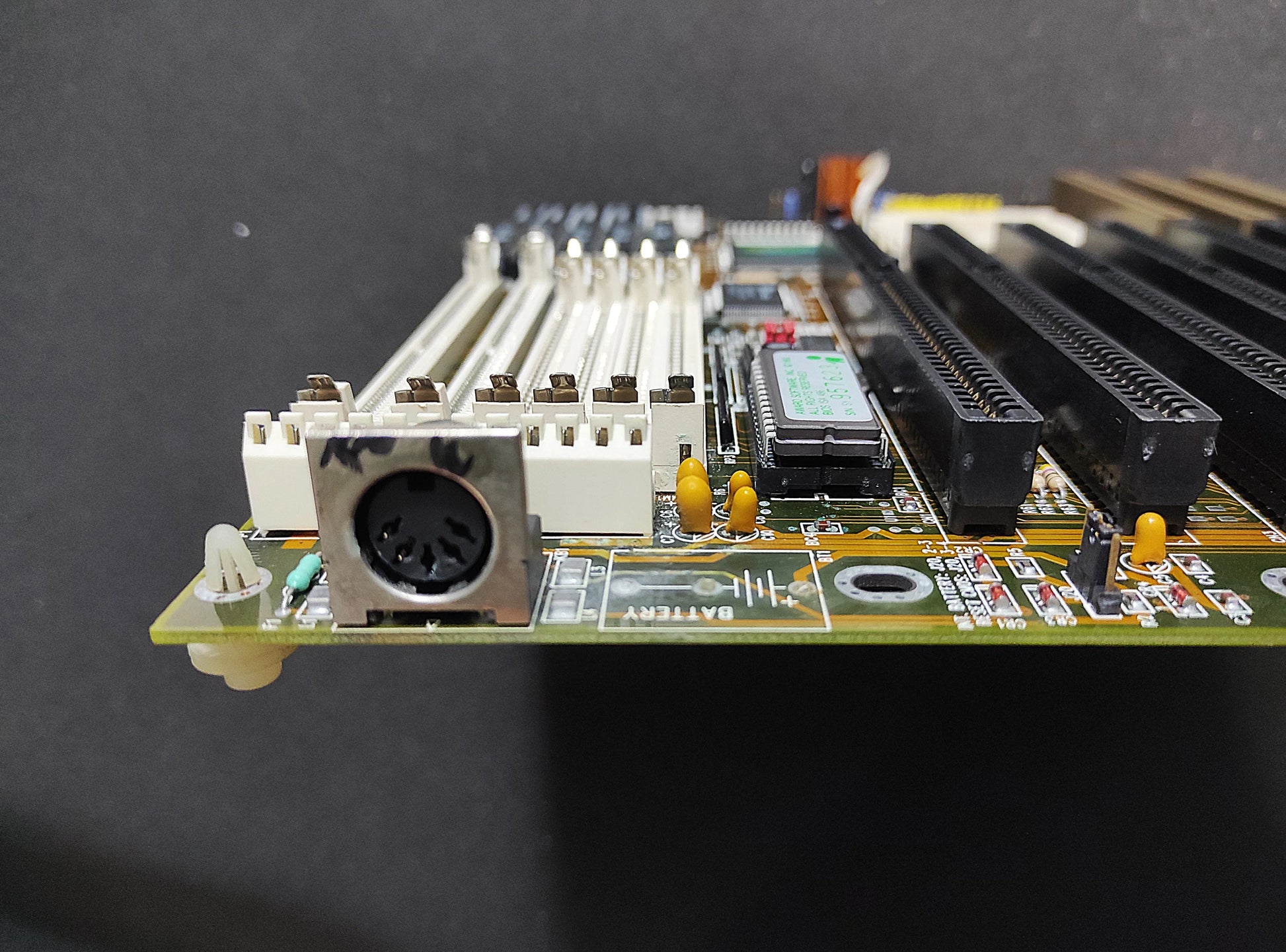 Soyo SY-025R2 Socket 3 AT 486 Vintage Retro Motherboard ISA VLB UMC UM8498F/8496F Chipset