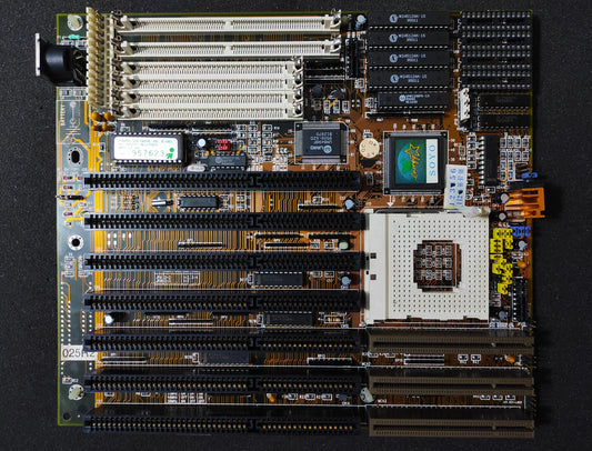 Soyo SY-025R2 Socket 3 AT 486 Vintage Retro Motherboard ISA VLB UMC UM8498F/8496F Chipset