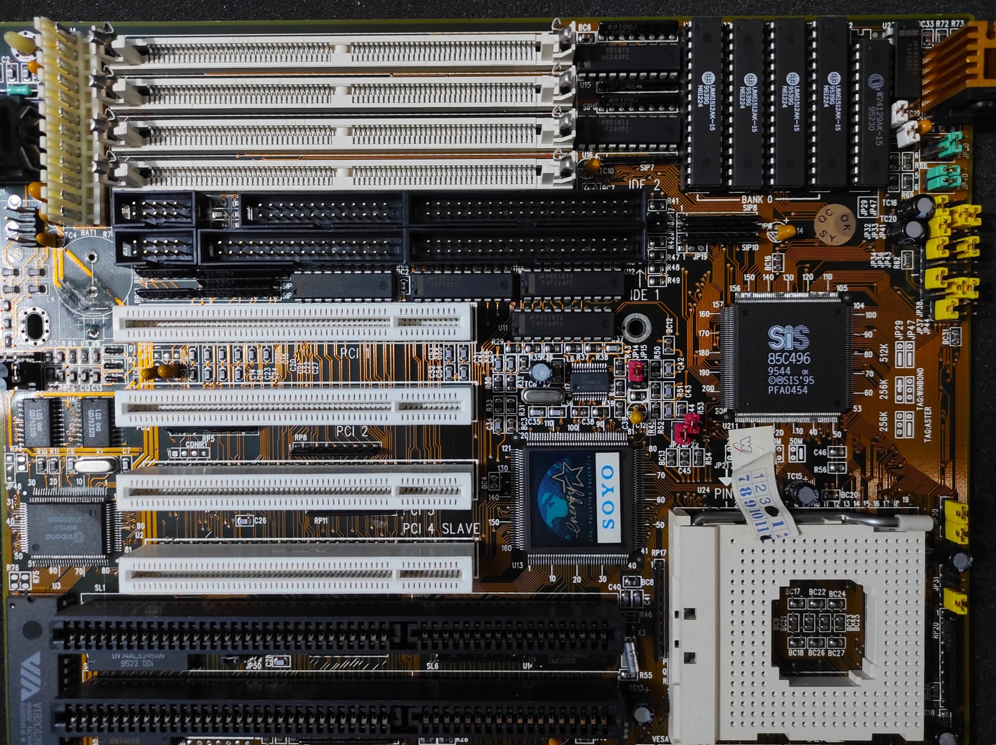 Soyo SY-4SAW2 Socket 3 AT 486 VIP Vintage Retro Motherboard ISA PCI SiS 85C496/497 Chipset