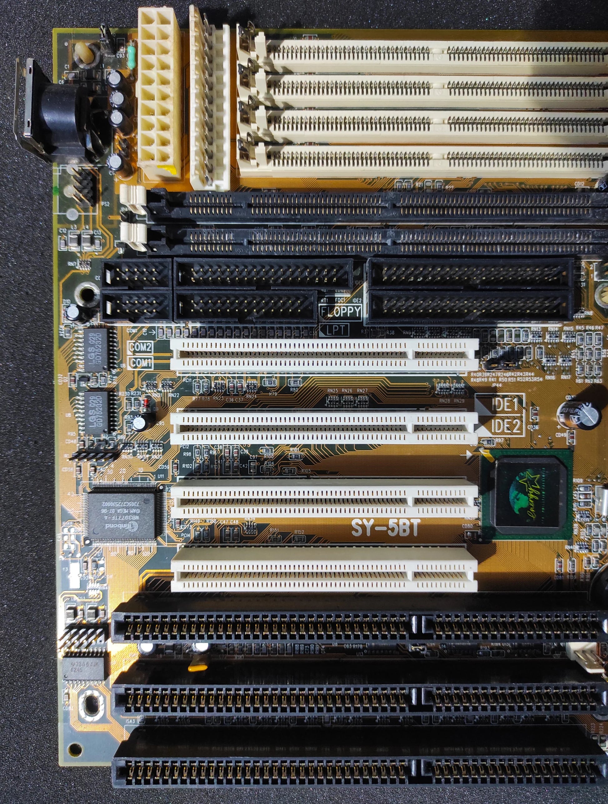 Soyo SY-5BT Socket 7 AT & ATX Vintage Retro Motherboard ISA PCI Intel 430TX Chipset
