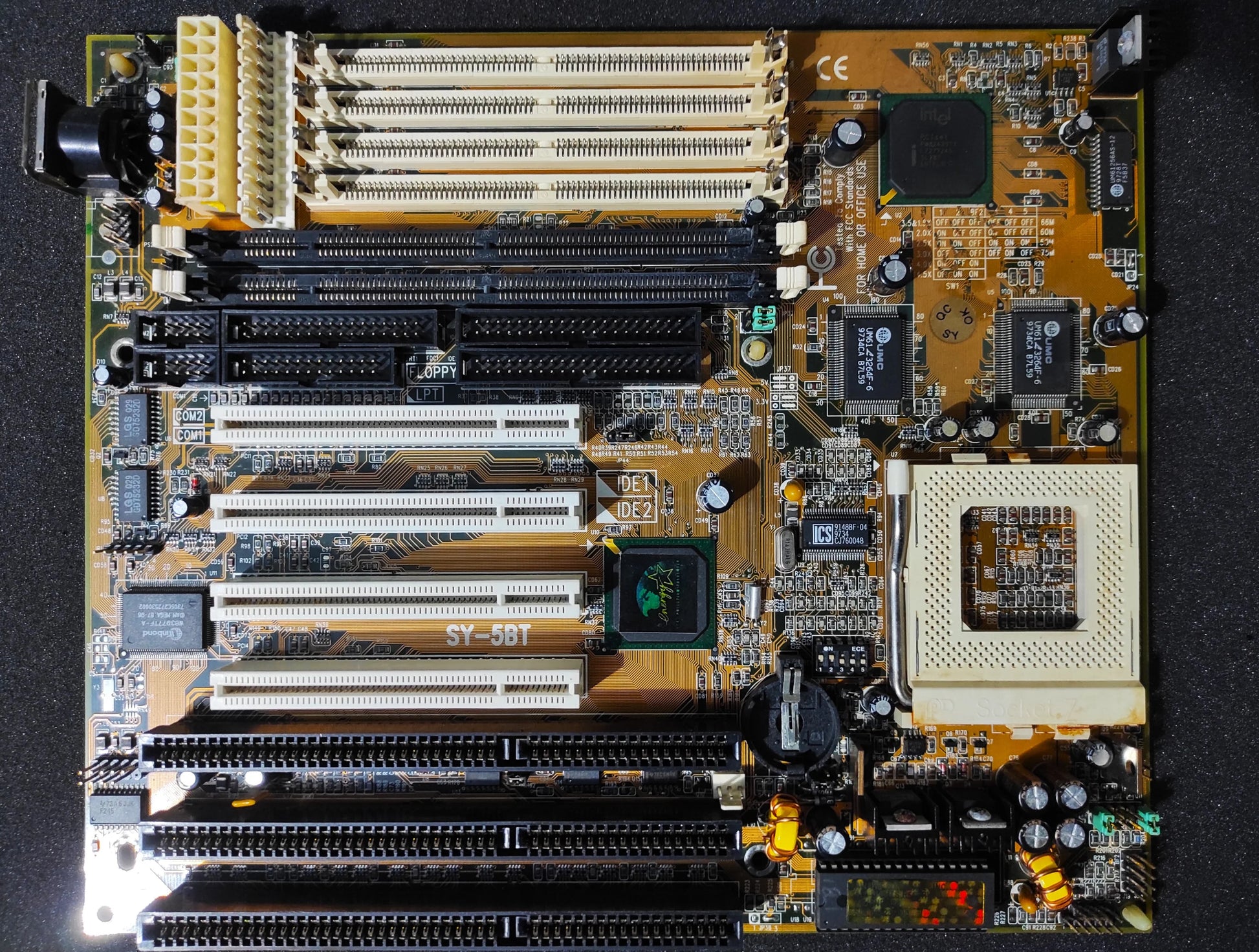 Soyo SY-5BT Socket 7 AT & ATX Vintage Retro Motherboard ISA PCI Intel 430TX Chipset
