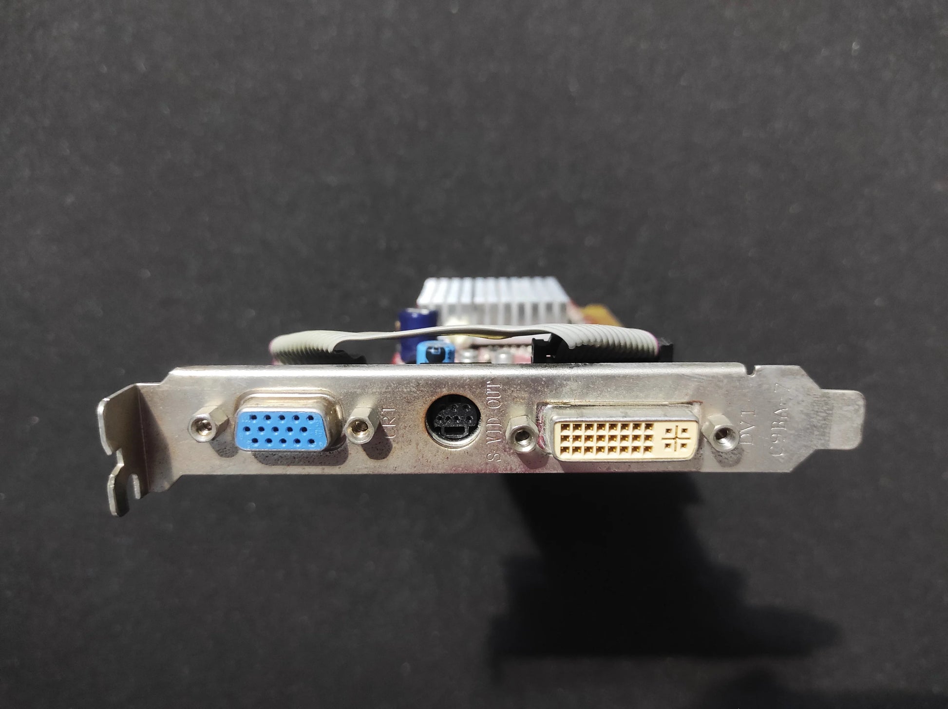 TUL R92LE Ati Radeon 9200SE AGP 128MB VGA DVI Graphics Card R92L-SC3